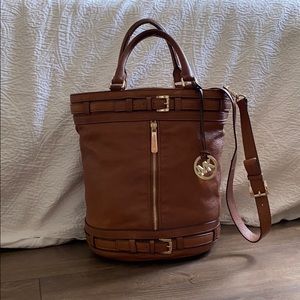 Michael Kors Kingsbury Tote